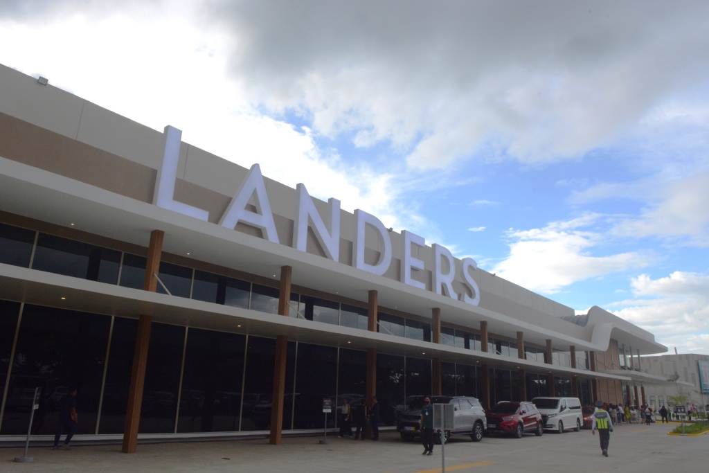 Landers Superstore Opens 10th Store in Nuvali, Laguna – Virgie Cheng On The  Go